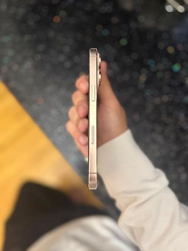 iphone duo satis: IPhone 16 Pro, Qızılı, Face ID — 2