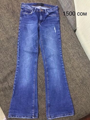 джинсы светло голубые: Повседневные брюки