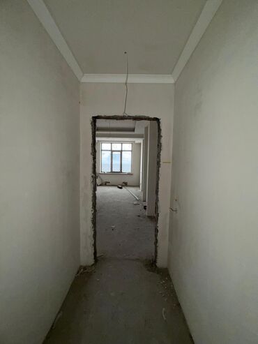 Продажа квартир: 5 и более комнат, 255 м² — 28