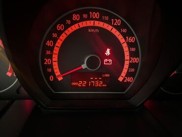 Kia: Kia Ceed: 1.4 l | 2010 il Hetçbek — 11