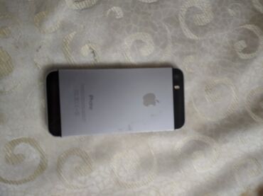 iphone 5s batareya qiymeti: IPhone 5s, < 16 GB, Qara, Qırıq