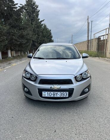 maşın alışı: Chevrolet Aveo: 1.6 l | 2015 il 217000 km Sedan