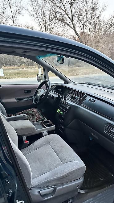 спринтер однаскат: Honda Shuttle: 1998 г., 2.3 л, Автомат, Бензин, Минивэн — 3