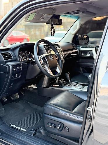 Toyota: Toyota 4Runner: 2020 г., 4 л, Автомат, Бензин, Внедорожник — 8
