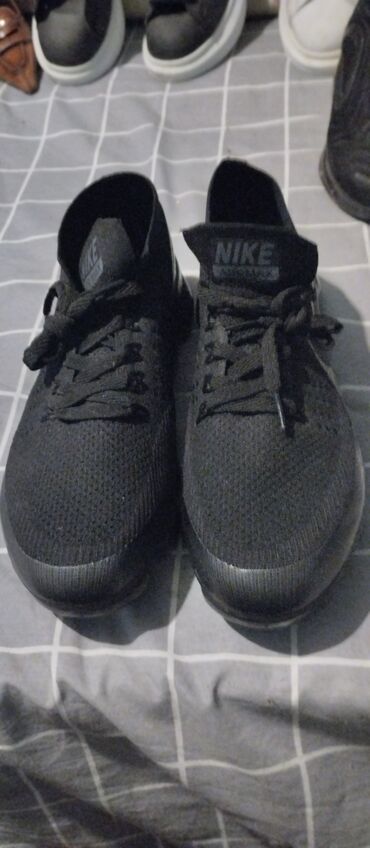 Women's Sneakers and athletic shoes: Nike, 43, bоја - Crna — 7