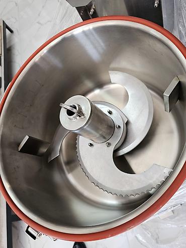 Zırh Makinası Çağdaş Türkiyə istehsalı Gücü: 1.5 kw / 1000 d/d lalafo.az -da — 8 Zırh Makinası Çağdaş Türkiyə istehsalı Gücü: 1.5 kw / 1000 d/d — 8