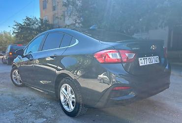Chevrolet: Chevrolet Cruze: 1.4 л | 2018 г. 143000 км Седан — 7