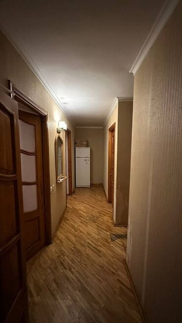 Uzunmüddətli kirayə mənzillər: İnşaatçılar metrosuna 5 dq məsafədə bina evinə otaq yoldaşı axtarılır