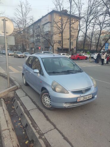 honda jazz продаю: Honda Jazz: 2004 г., 1.4 л, Механика, Газ, Хэтчбэк