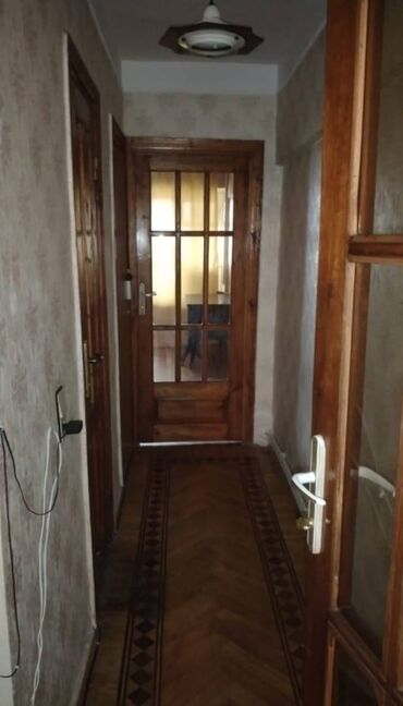 Köhnə tikili: Bakı, 3 otaqlı, Köhnə tikili, m. İçərişəhər, 65 kv. m -da lalafo.az — 8 Köhnə tikili: Bakı, 3 otaqlı, Köhnə tikili, m. İçərişəhər, 65 kv. m — 8