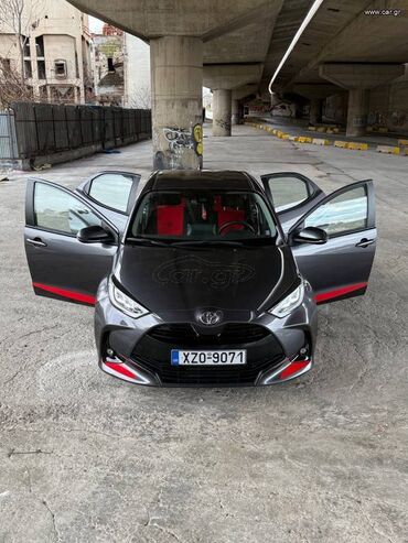 Toyota: Toyota Yaris: 1.5 l. | 2022 έ. Κουπέ — 1