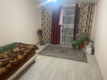 продаю дом город балыкчы: 2 бөлмө, 46 кв. м, Жеке план, 3 кабат, Косметикалык ремонт