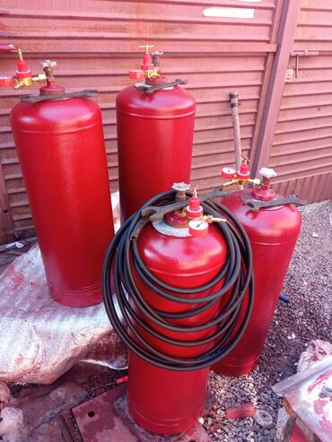 Газовые баллоны: Газ балоны 50 л для стройки кровли сварки газорезки газосварки кафе