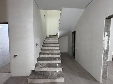 sumqayitda qaraj satilir: Həzi Aslanov qəs. 5 otaqlı, 260 kv. m, Kredit yoxdur, Yeni təmirli — 10