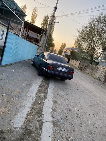 w211 5: Mercedes-Benz W124: 1995 г., 2.2 л, Механика, Бензин, Седан — 7