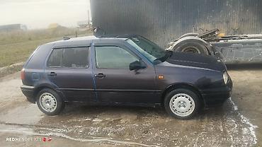 сотый: Volkswagen Golf: 1999 г., Хэтчбэк — 3