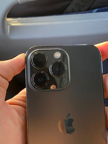 Apple iPhone: IPhone 13 Pro, Б/у, 256 ГБ, Black Titanium, Чехол, 100 % — 3