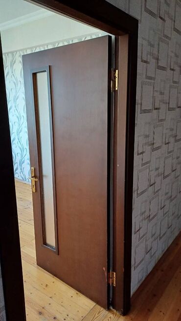 otaq qapilari ucuz qiymete: Yaxşı vəziyyətdə olan 3-ədəd otaq, 2 ədəd hamam-tualet qapısı