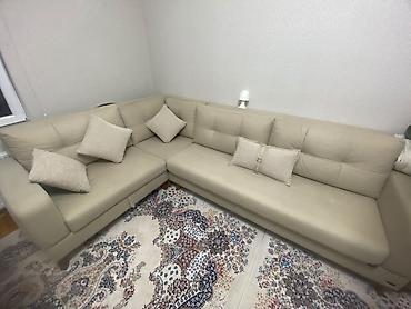Künc divan 500 Azn. Ölçü 2*3.Təp təzədir.Xaricdə olduğmuz üçün lalafo.az -da Künc divan 500 Azn. Ölçü 2*3.Təp təzədir.Xaricdə olduğmuz üçün