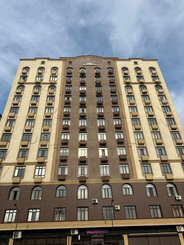 Продажа квартир: 2 комнаты, 69 м², Элитка, 2 этаж, Евроремонт