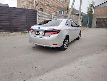 Унаа сатуу: Toyota Corolla: 2019 г., 1.8 л, Автомат, Бензин, Седан — 4