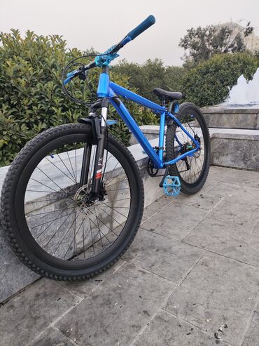 İşlənmiş Dağ velosipedi 29", sürətlərin sayı: 8, Ünvandan götürmə