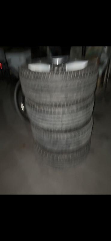 Комплект из 4 автомобильных колес: литые диски Mercedes-Benz и летние