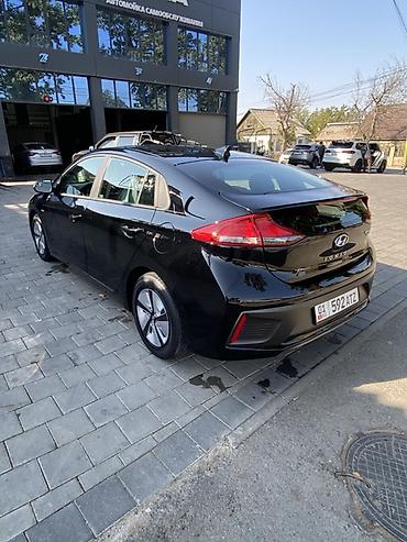 hybrid: Hyundai Ioniq: 2019 г., 1.6 л, Робот, Гибрид, Хэтчбэк — 4