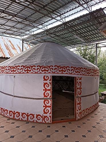 Аренда юрт: Аренда юрты, Каркас Деревянный, 65 баш, Стол — 20