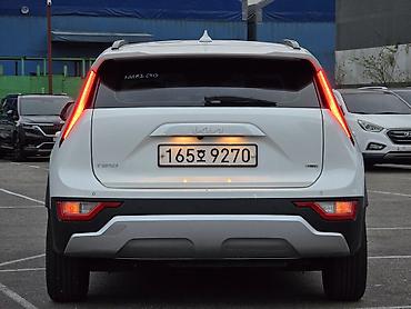 корейские кроссоверы: Kia Niro: 2022 г., Автомат, Гибрид, Кроссовер — 6