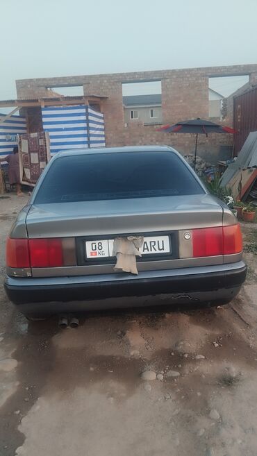 запчасть на мерс 814: Audi S4: 1993 г., 2.6 л, Механика, Бензин, Седан