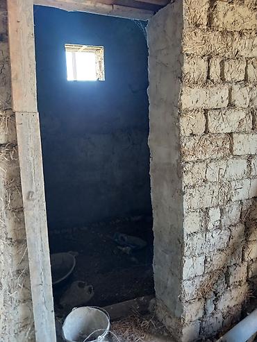 Həyət evləri və villaların satışı: Satış üçün həyətyanı sahə və ev - Geniş, hasarlanmış torpaq sahəsi — 14