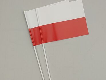 Dwie używane flagi Polski. Idealne do dekoracji lub na wydarzenia