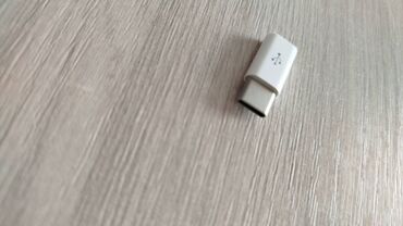 Mobil telefonlar üçün digər aksesuarlar: USB Type C-dən Mini usbi-ya keçirici adapter. Köhnə uesbi v3 başlı uzb — 7