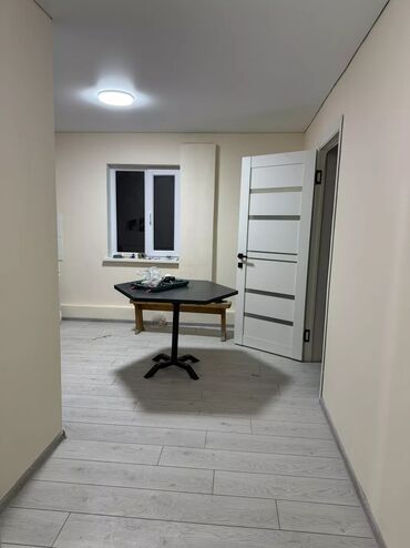 ищу квартиру частный дом: 40 м², 2 комнаты, Забор, огорожен, Утепленный