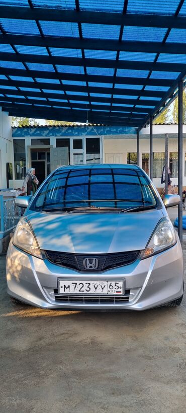 куда: Honda Fit: 2012 г., 1.3 л, Автомат, Газ, Хетчбек