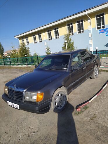 радиаторы отопления ош: Классический седан Mercedes-Benz E-Class W124 темно-серого цвета