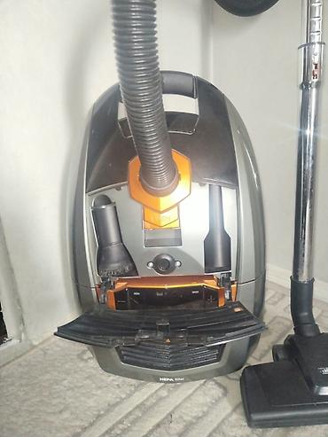led manitor: Riffel Tornado VCB 52B14U tozsoran - Güc: 2400W – yüksək sorucu — 2