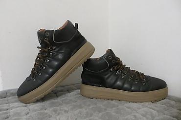 BOGNER br 43 sa unutrasnjim gazistem 27cm, bez bilo kakve greske ili