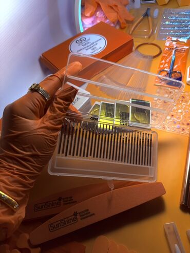 Manikür və pedikür məhsulları: Dırnaq üçün gel lak, Yeni, Ödənişli çatdırılma, Ünvandan götürmə, Pulsuz çatdırılma — 11