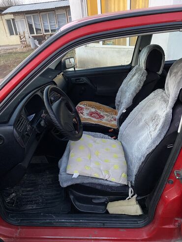 Volkswagen: Volkswagen Golf: 1992 г., 1.8 л, Механика, Бензин, Хэтчбэк — 6