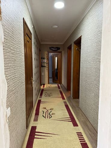 Həyət evləri və villaların satışı: Ramana qəs. 4 otaqlı, 130 kv. m, Kredit yoxdur, Yeni təmirli -da lalafo.az — 17 Həyət evləri və villaların satışı: Ramana qəs. 4 otaqlı, 130 kv. m, Kredit yoxdur, Yeni təmirli — 17