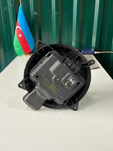 Pərlər, ventilyatorlar: Mercedes soba mühərriki Şəhər: Bakı Elanın növü: Ehtiyat hissələri — 12