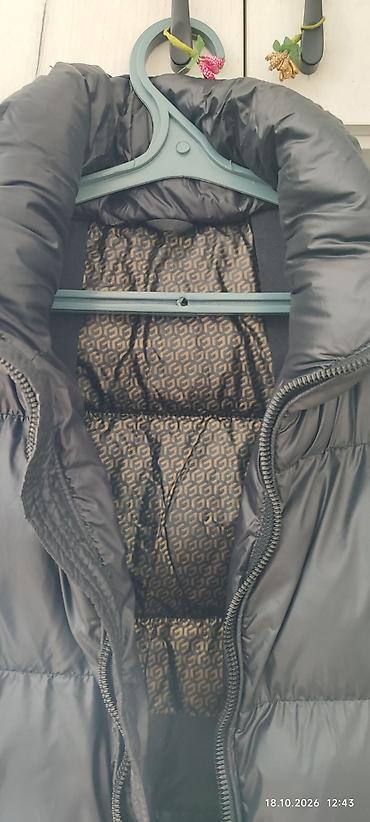 tech fleece: Пуховая куртка с капюшоном, черная - Тёплая пуховая модель с крупной — 1