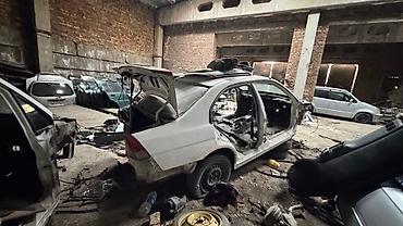 Другие детали кузова: Разбор Honda Capa (габариты и формы кузова на фото). В наличии — 9