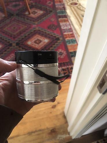 mini clip mp3 player: Kompakt Bluetooth portativ dinamik - Silindrik metal gövdə, yuxarı — 1