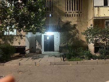 106 серия кв: 3 комнаты, 80 м², Вефа ТЦ 106 серия, 2 этаж, Требуется ремонт — 3