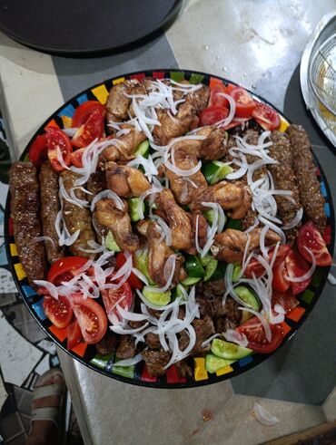 как работать официантом без опыта: Требуется Повар : Универсал, Национальная кухня, Более 5 лет опыта