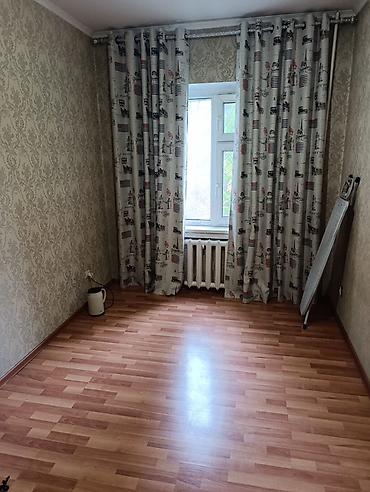 Продажа квартир: Продаётся 3‑комнатная квартира. Локация: Аламедин‑1, 105 серия — 4