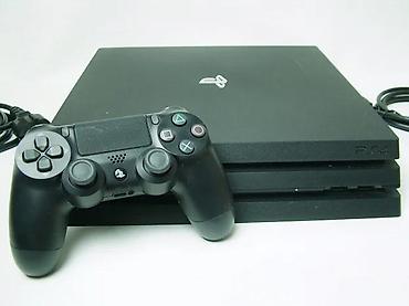 plinski sporeti: U ponudi Sony PlayStation 4 PRO (1TB). Konzola je u odličnom stanju — 4